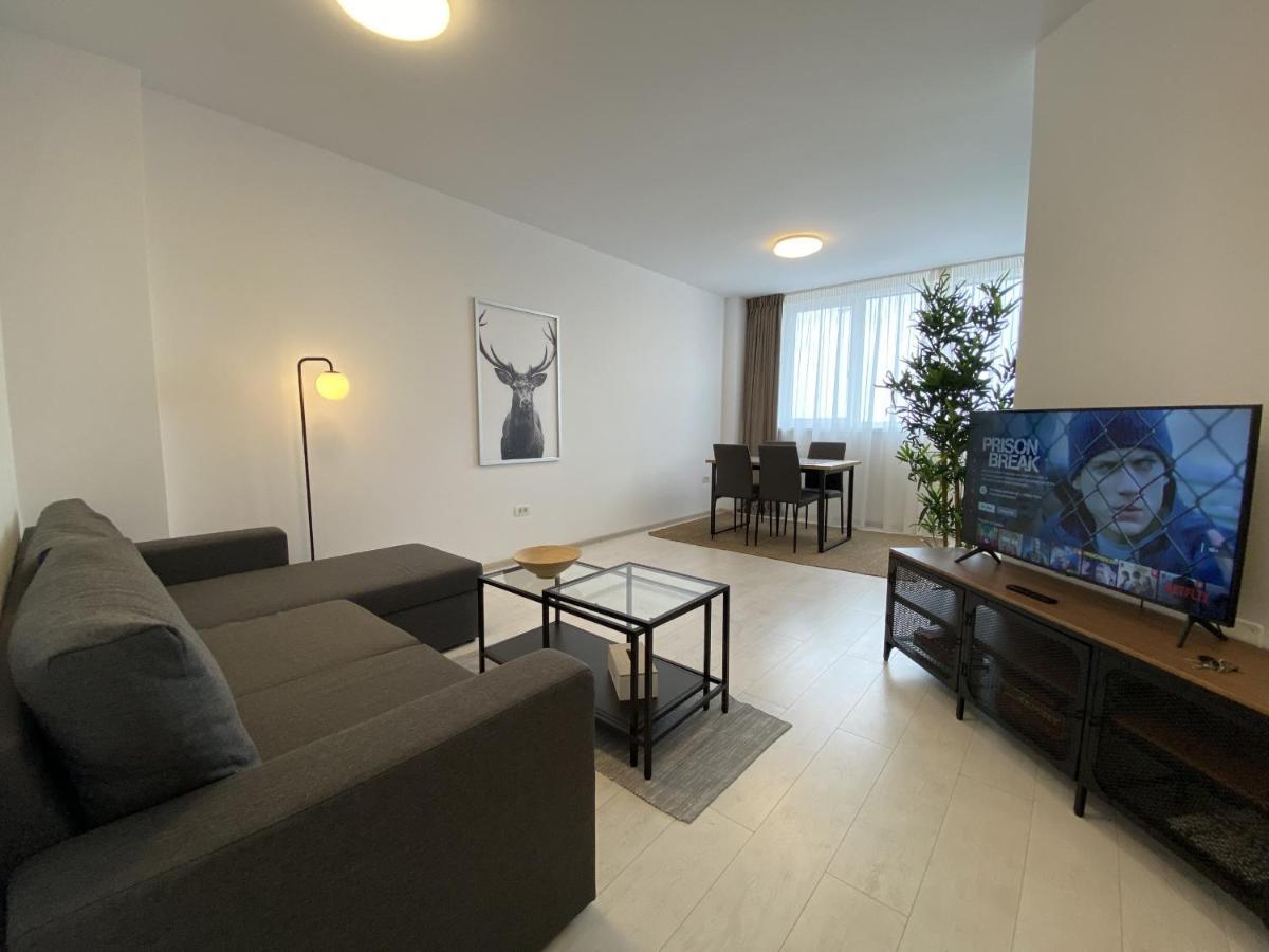 Charming Flat In Brasov With Balcony Panoramic View Leilighet Eksteriør bilde